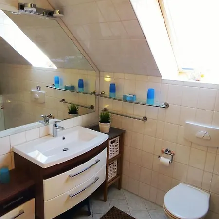 Hausnora -